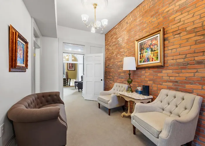 2 Bedroom Schwartz Castle