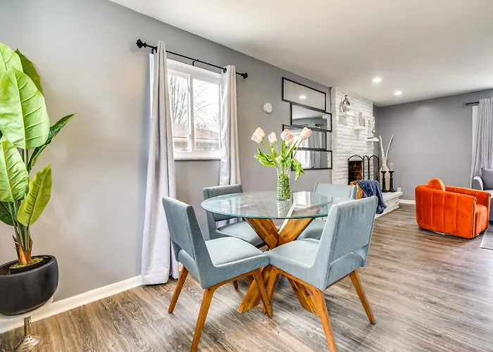 Pet-Friendly Home With Fireplace About 9 Mi To Dtwn!