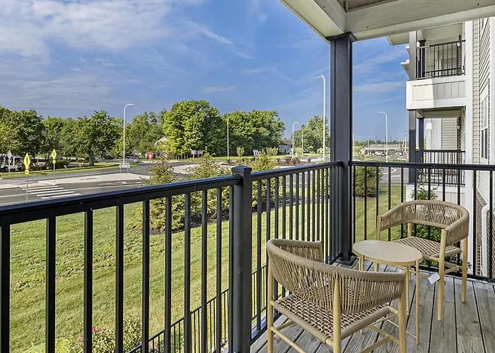 Landing Modern Apartment With Amazing Amenities