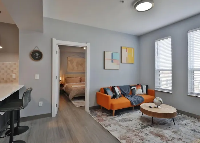 Home Away From Home Near Downtown