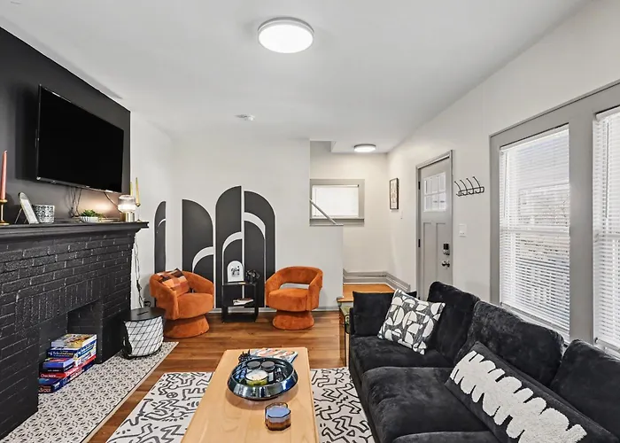 Cozy 2Br Near Ohio State - Private Yard - Parking