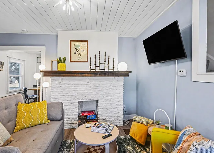 Luxe 2Br Franklinton - Private Patio - 2Car Garage