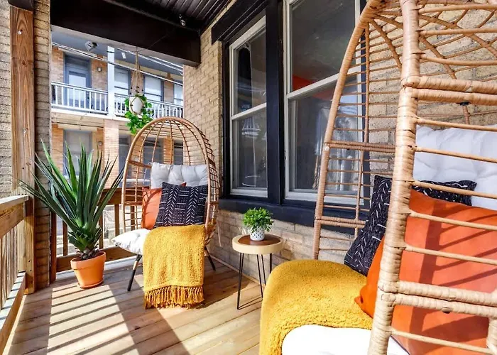 Jungle Gem By Jungle House Private Parking Reviews Downtown & Short North Walk To High Street Near Osu Convention Center & Nationwide Arena