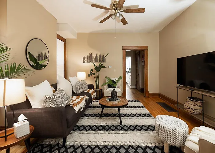 Bright Spacious 5Br Perfect For Groups Or Family