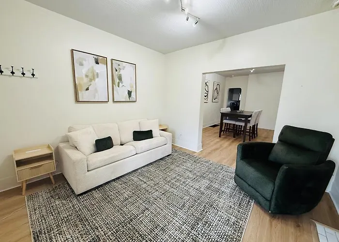 Southern Orchards Calm - 1 Gig Wifi, Full Kitchen, Quiet