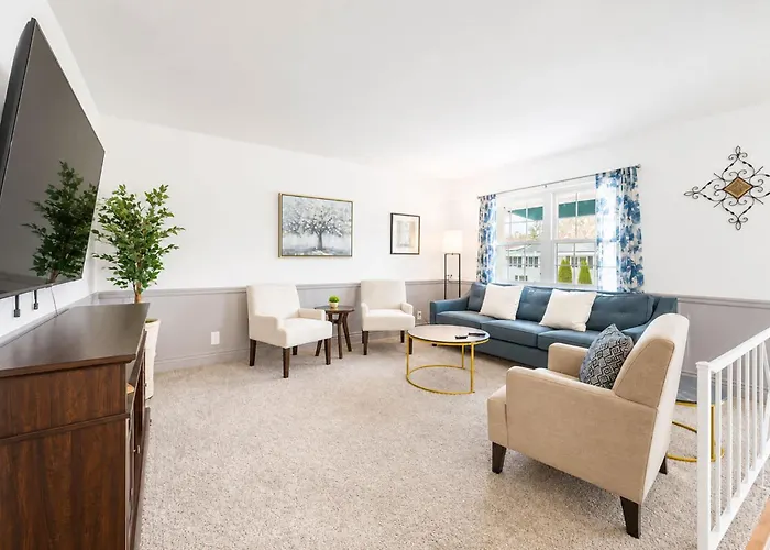 Easton 4Br Getaway, Game Room And 2 Living Areas