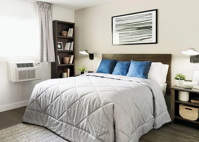 Intown Suites Extended Stay Columbus Oh - North