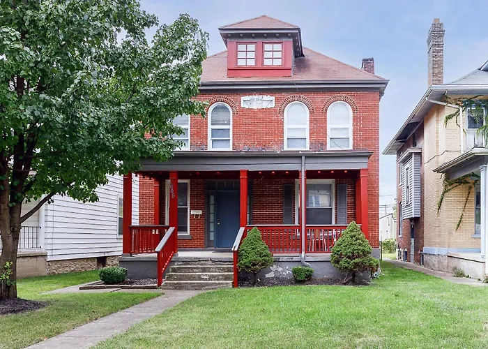 Historic Gem Perfect For Groups And Long Stays