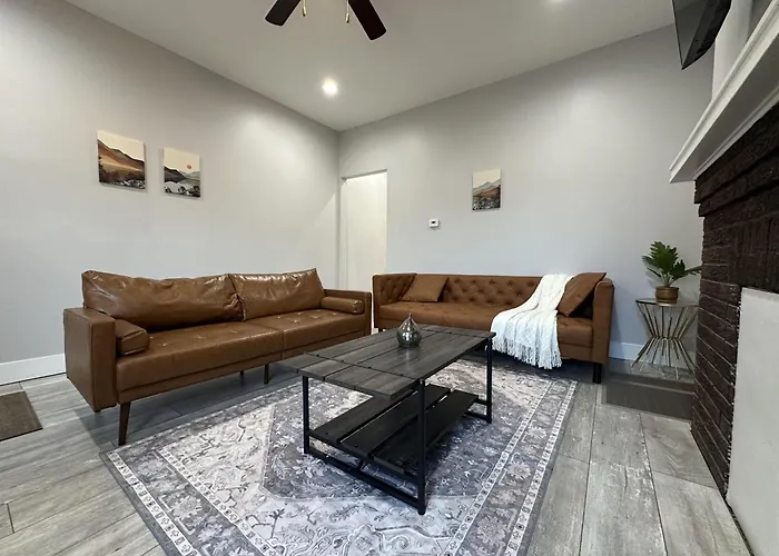 2Br Stylish Home In Milo-Grogan, Near Osu & Short North