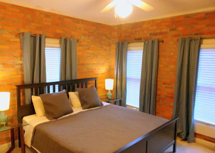 Short North Guesthouse